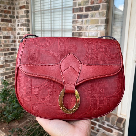 Used - Picture 1 of 12
